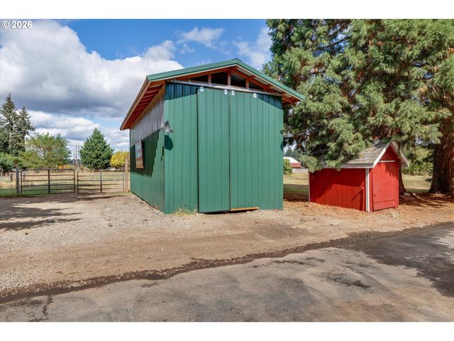 23680 S BARLOW Rd, Canby, OR 97013