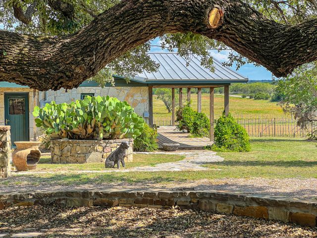 8601 Star Hollow Road, Lipan, TX 76462