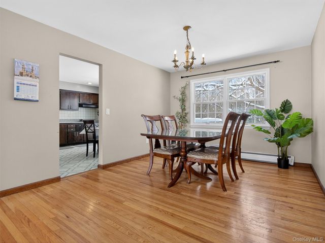 36 E Mayer Drive, Suffern, NY 10901