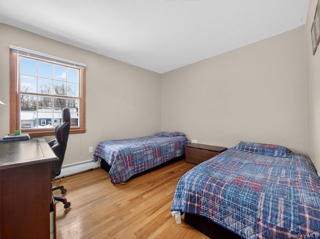 36 E Mayer Drive, Suffern, NY 10901