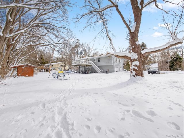 36 E Mayer Drive, Suffern, NY 10901