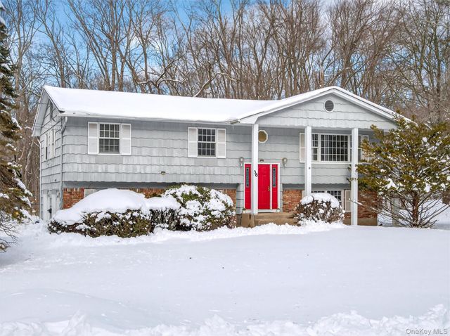 36 E Mayer Drive, Suffern, NY 10901