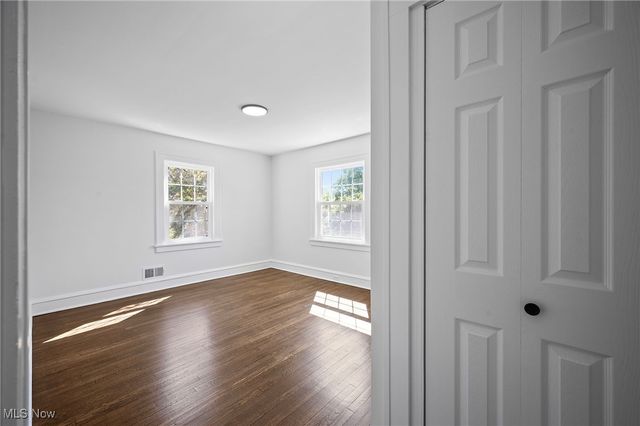 16005 Fernway Road, Shaker Heights, OH 44120