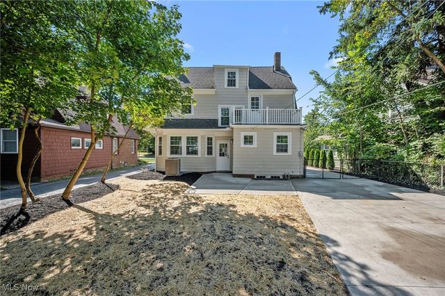 16005 Fernway Road, Shaker Heights, OH 44120