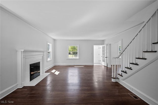 16005 Fernway Road, Shaker Heights, OH 44120