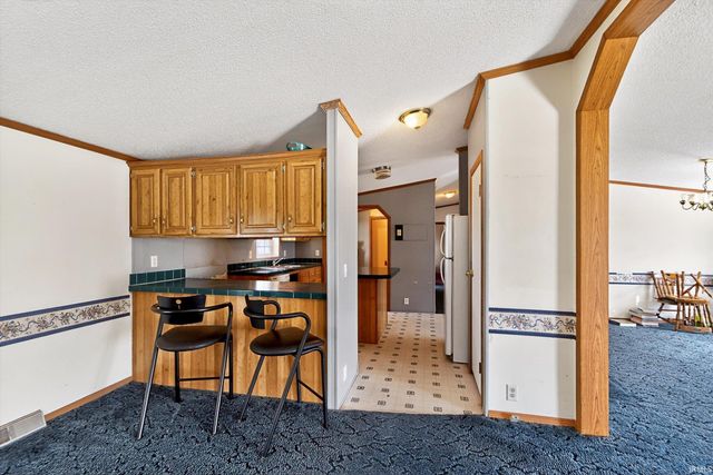 506 E Main Street, Chalmers, IN 47929