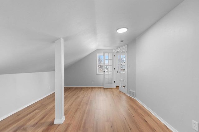 907 W OKLAHOMA STREET, Appleton, WI 54914