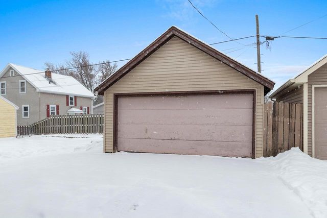 907 W OKLAHOMA STREET, Appleton, WI 54914
