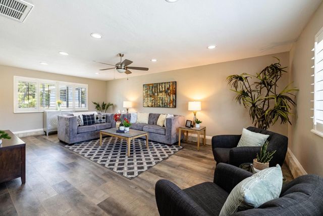 8482 Joe Rodgers Rd, Granite Bay, CA 95746