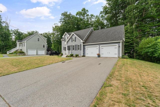 42 DC Drive, Eliot, ME 03903