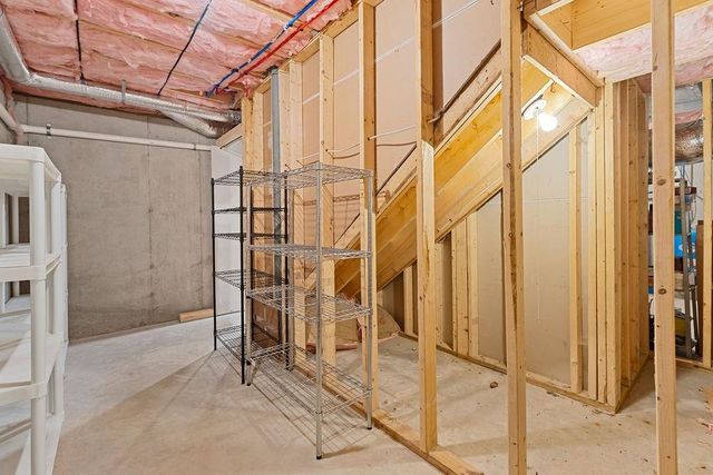 42 DC Drive, Eliot, ME 03903