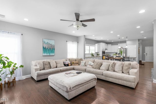 934 Sweet Gum Way, Mebane, NC 27302