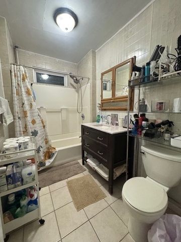 8 Fay Place, Haverhill, MA 01830