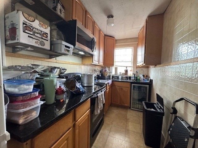 8 Fay Place, Haverhill, MA 01830