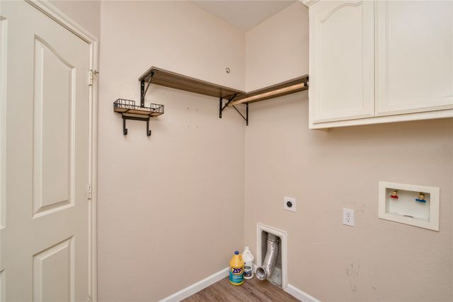 5805 Water Ridge Court, Fort Worth, TX 76179