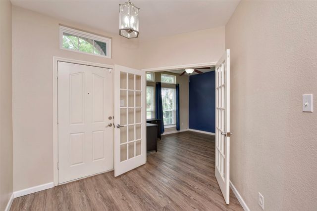 5805 Water Ridge Court, Fort Worth, TX 76179