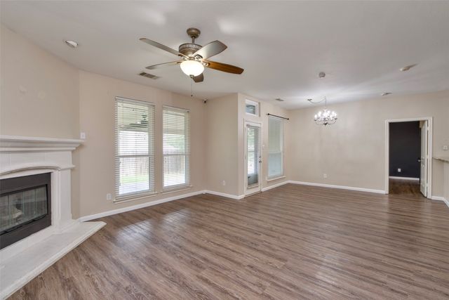 5805 Water Ridge Court, Fort Worth, TX 76179