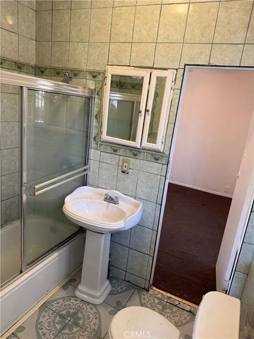 4439 Lima Street, Los Angeles, CA 90011