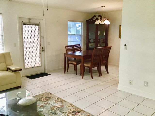 2038 Exeter C 2038, Boca Raton, FL 33434