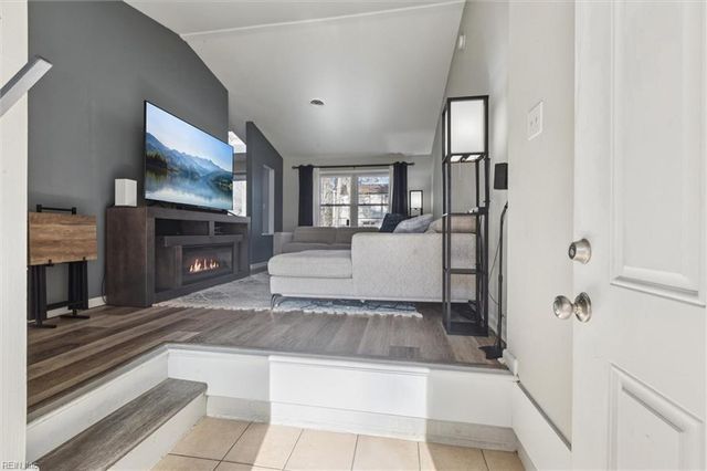 317 Hearthstone WAY, Newport News, VA 23608