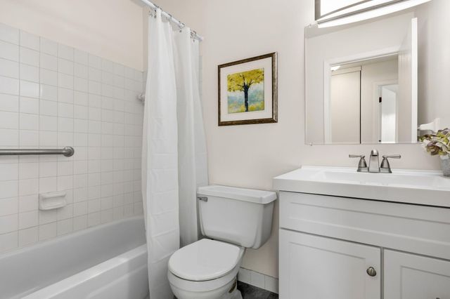 6317 83rd Court N, Brooklyn Park, MN 55445