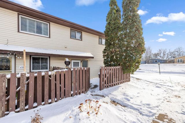 6317 83rd Court N, Brooklyn Park, MN 55445