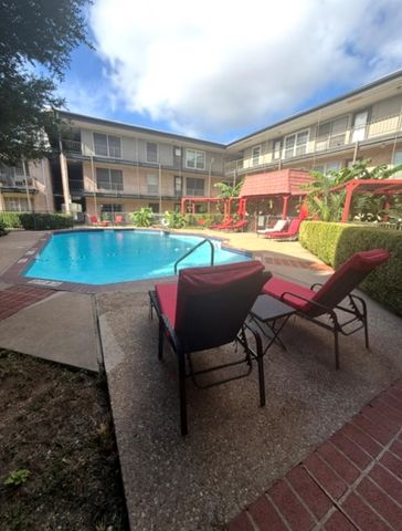 2425 Ashdale DR 64, Austin, TX 78757