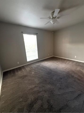 2425 Ashdale DR 64, Austin, TX 78757