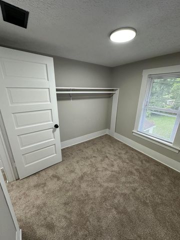 914 W Hubert Avenue, Lancaster, OH 43130