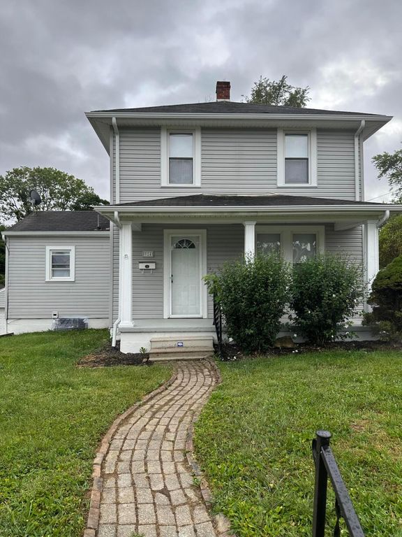 914 W Hubert Avenue, Lancaster, OH 43130