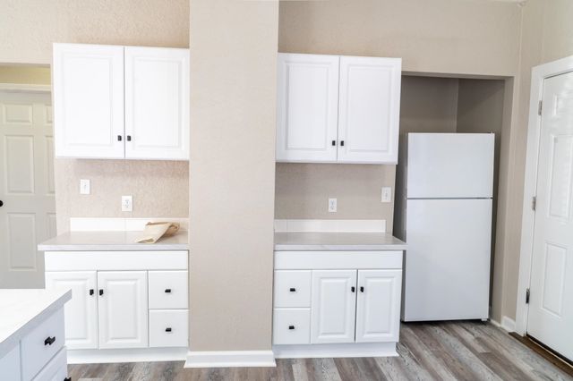 710 S Glenn St, Wichita, KS 67213