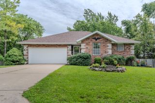 252 North Hightower Avenue, Nixa, MO 65714