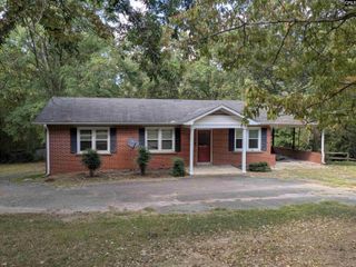 1236 Newberry Road, Winnsboro, SC 29180