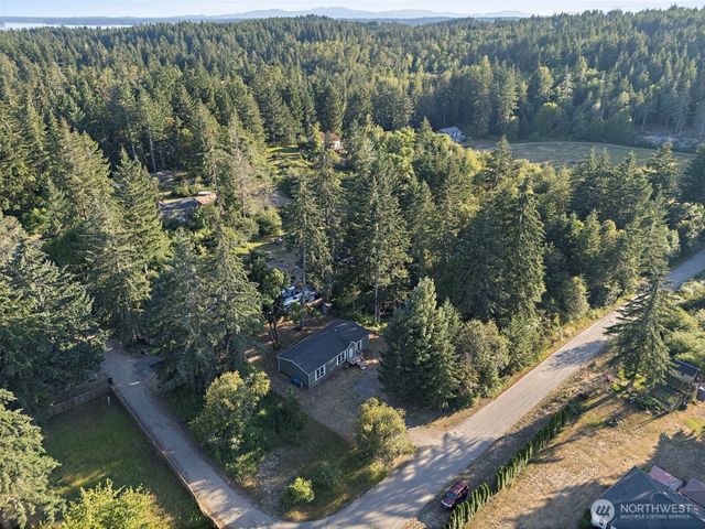 19718 14th Street NW, Lakebay, WA 98349