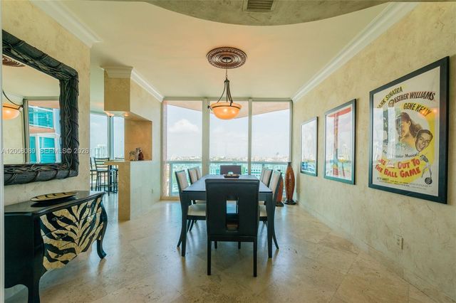 300 S Pointe Dr 1504, Miami Beach, FL 33139