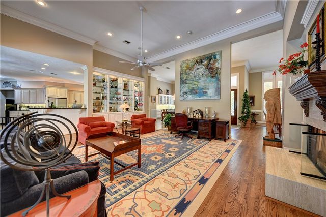 851 Elm Drive, Brenham, TX 77833