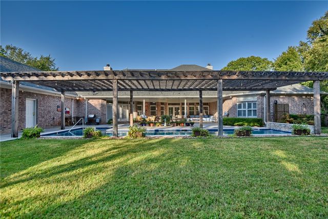 851 Elm Drive, Brenham, TX 77833