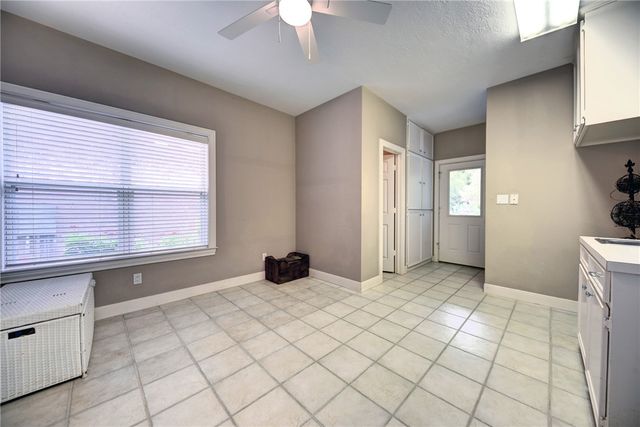 851 Elm Drive, Brenham, TX 77833