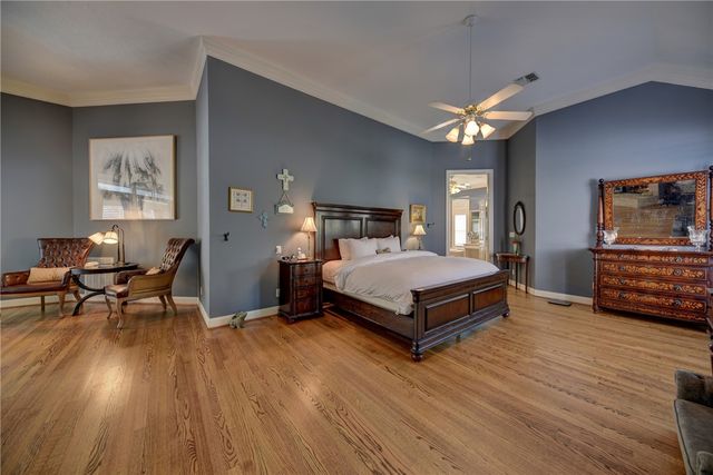 851 Elm Drive, Brenham, TX 77833