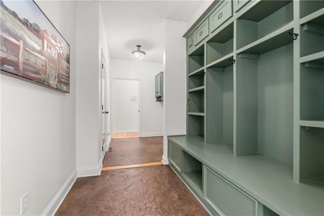 1041 SW Ellis Drive, Lee's Summit, MO 64081