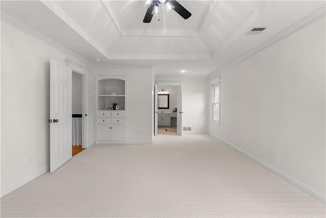 1041 SW Ellis Drive, Lee's Summit, MO 64081