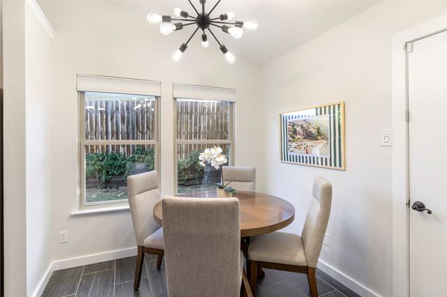 565 Yellowstone Drive, Grapevine, TX 76051