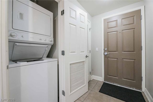150 LAS VEGAS BLVD N 1114, Las Vegas, NV 89101