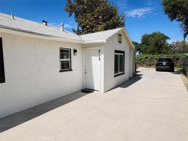 852 N Lugo, San Bernardino, CA 92410