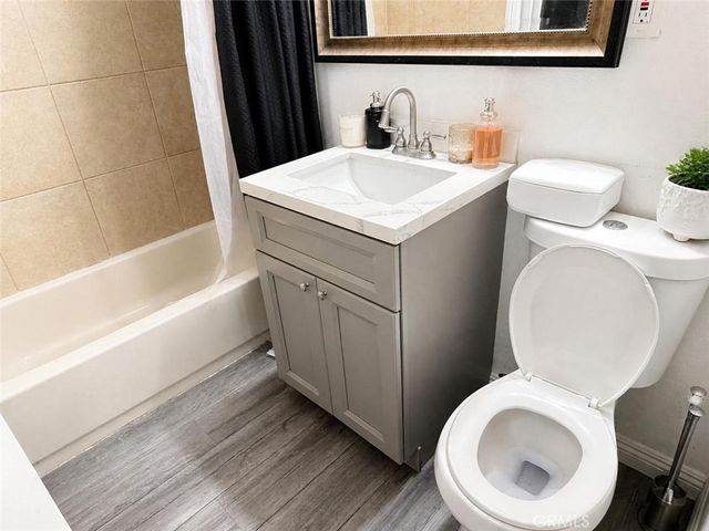 852 N Lugo, San Bernardino, CA 92410
