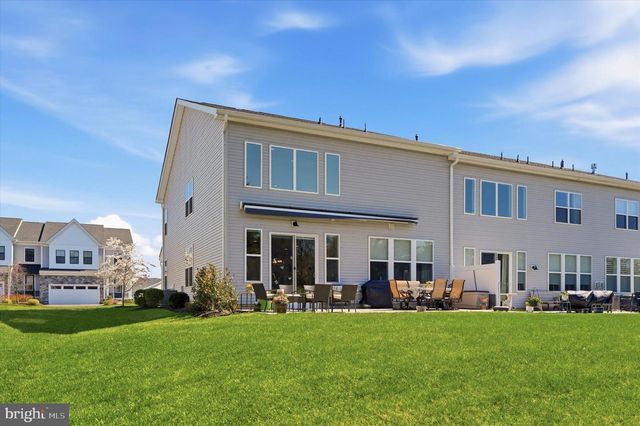 380 HUNTINGTON LN, Ambler, PA 19002