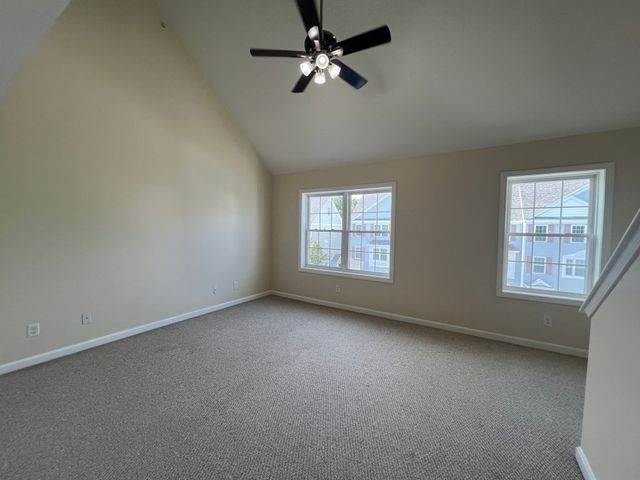 3 Bandon Cir 3, Westford, MA 01886