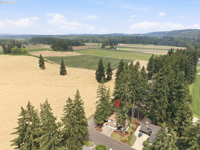 720 Ne 31ST Pl, Canby, OR 97013