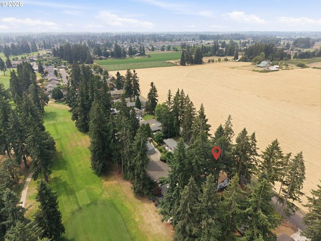 720 Ne 31ST Pl, Canby, OR 97013