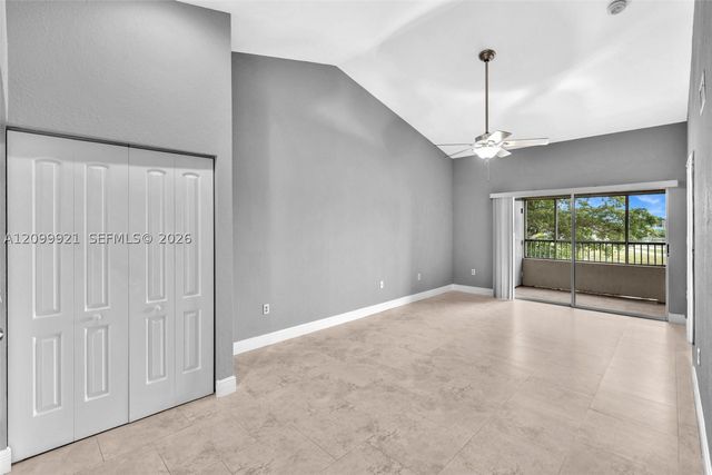 2881 N Oakland Forest Dr 307, Oakland Park, FL 33309